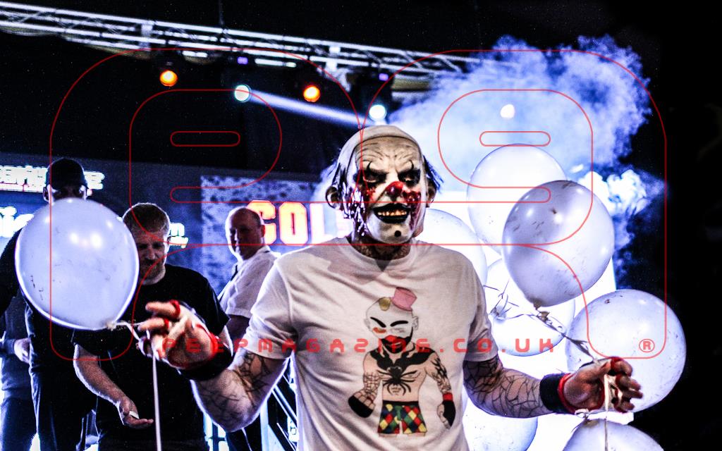 Colin ‘Freakshow’ Fletcher in clown Mask Mixed Martial Arts Photography with Pro Event Coverage sports events Company peep® magazine Newcastle